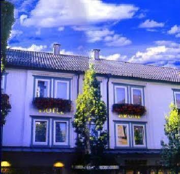 Hotel Zur Krone Bad Pyrmont Exterior foto